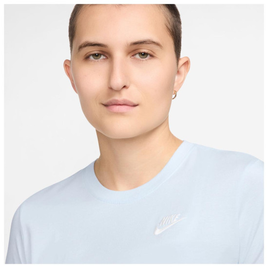 Nike Γυναικεία κοντομάνικη μπλούζα Sportswear Club Essentials T-Shirt